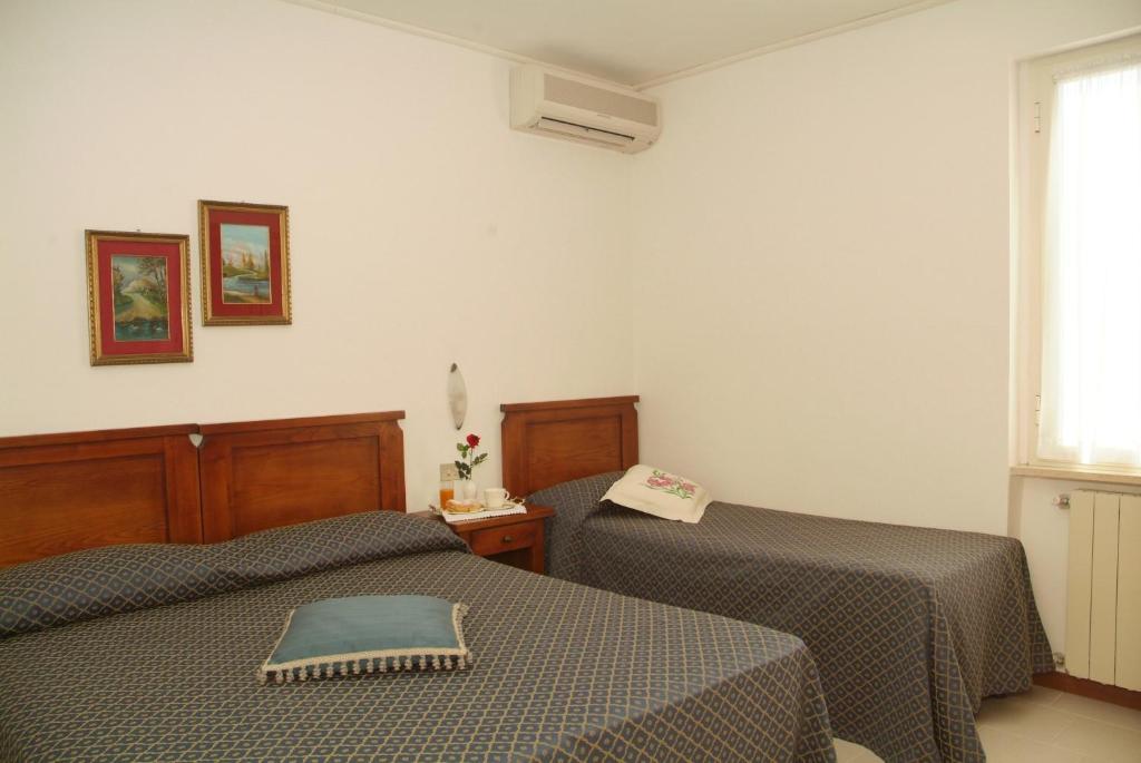 C.A.V. Residenza Prisco Aparthotel Marina di Grosseto Bilik gambar