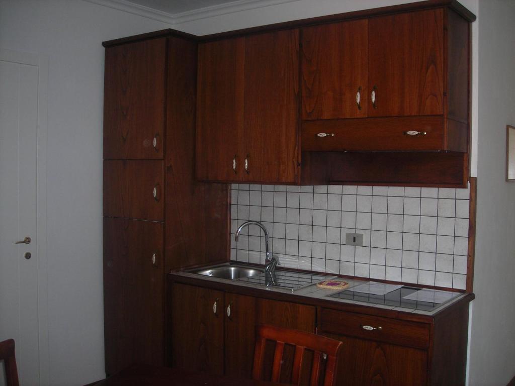 C.A.V. Residenza Prisco Aparthotel Marina di Grosseto Bilik gambar