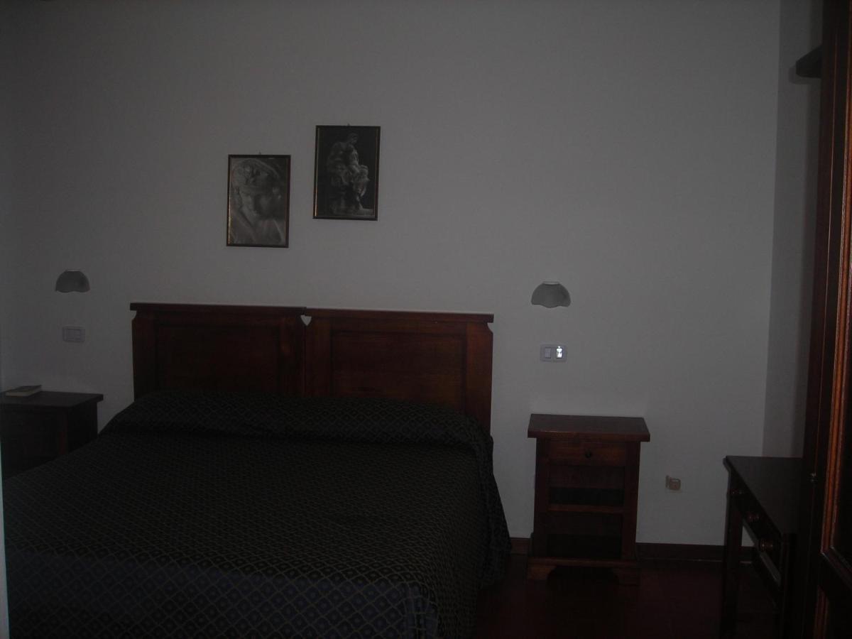 C.A.V. Residenza Prisco Aparthotel Marina di Grosseto Bilik gambar